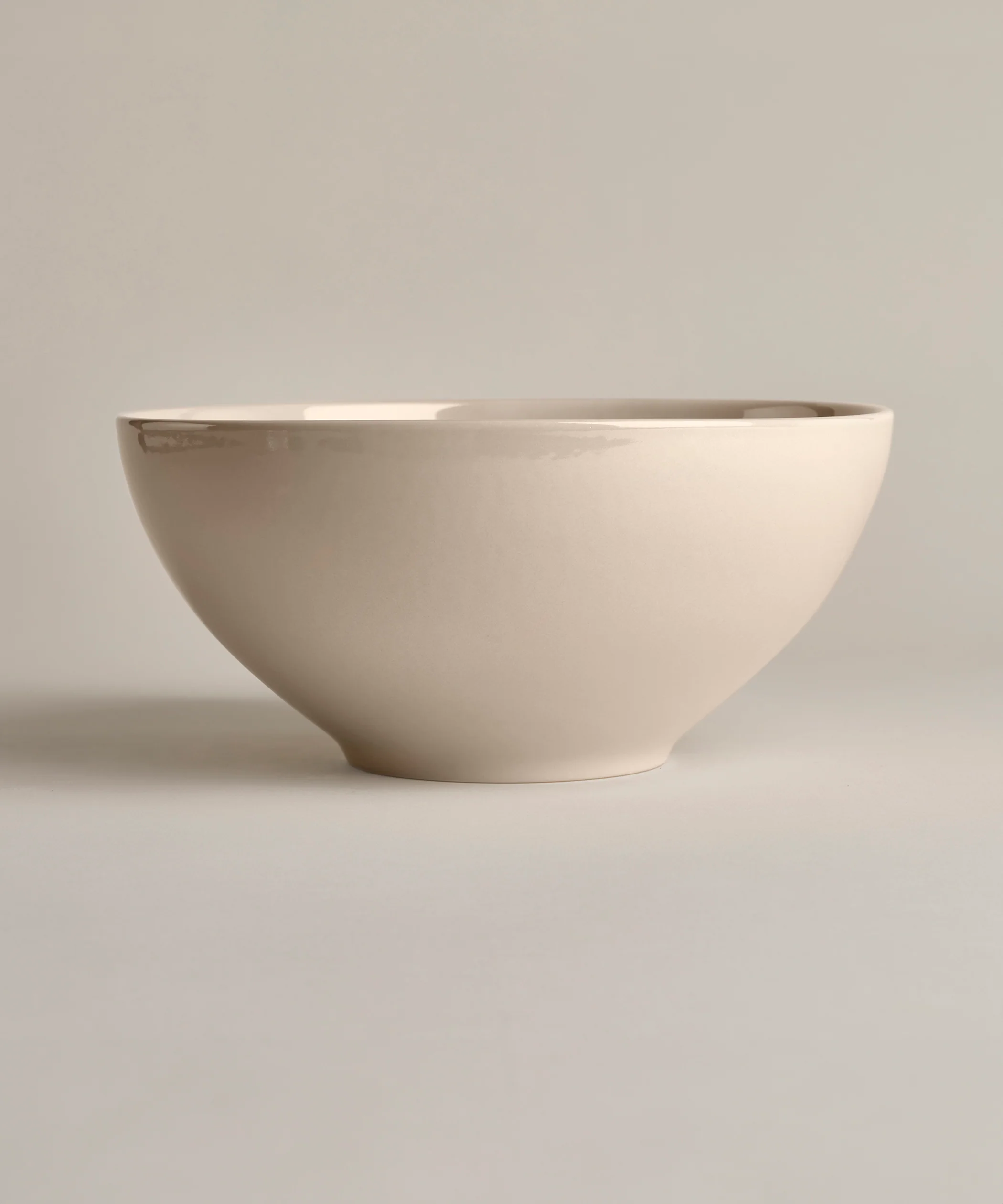 Glossy Serving Bowl